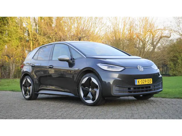 Volkswagen ID.3 First Max 58 kWh 2020 Elektrisch 21