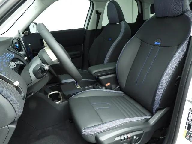 MINI Countryman SE ALL4 2025 Elektrisch 7