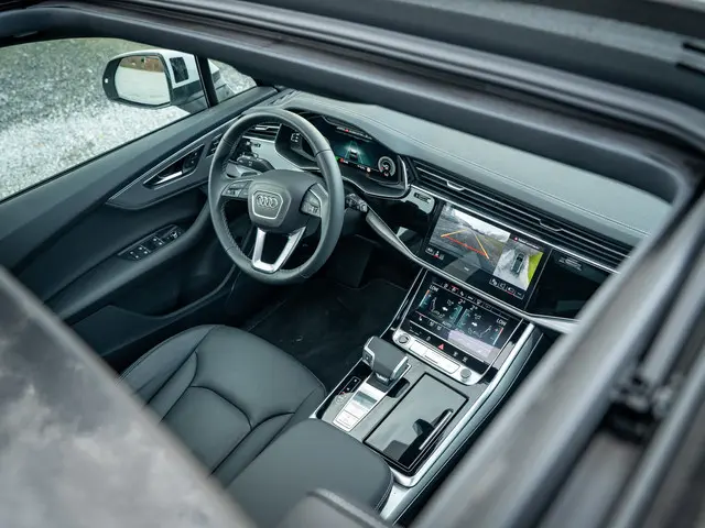 Audi Q7 55 TFSI 2025 Benzine 27