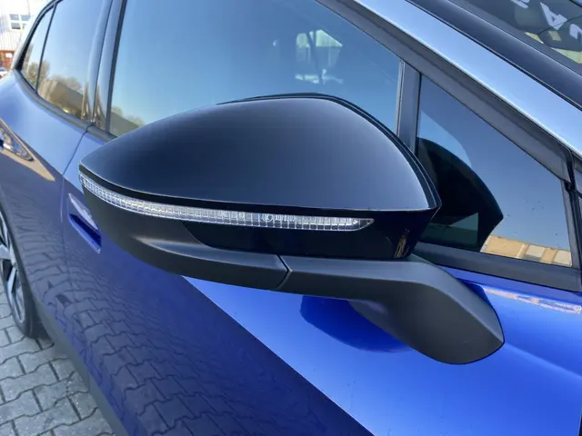 Volkswagen ID.4 First 77 kWh 92% 2020 Elektrisch 7