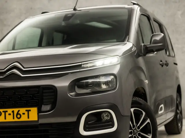 Citroën Berlingo 1.2 PureTech Shine 2018 Benzine 13