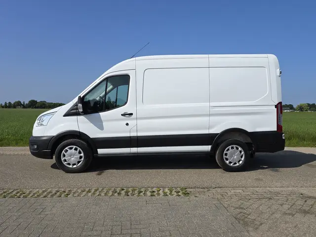 Ford Transit 2