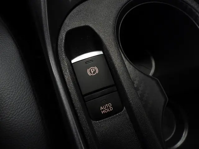 Nissan Juke 1.0 DIG-T N-Design 2023 Benzine 17