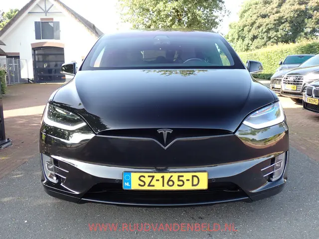 Tesla Model X 75D 2018 Elektrisch 2
