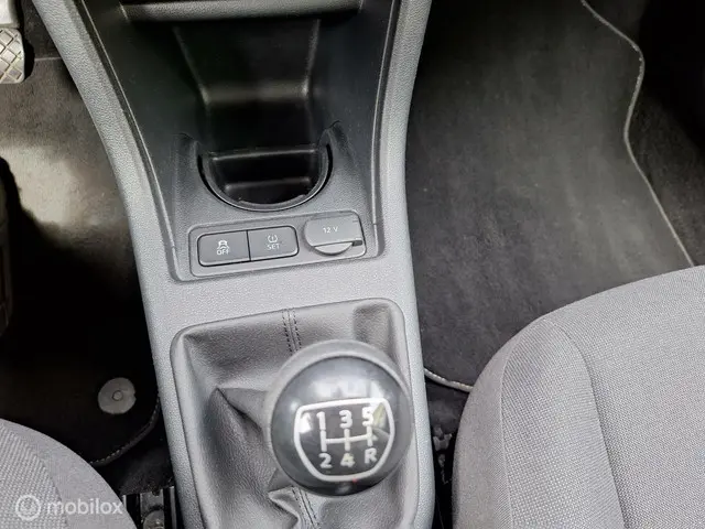 Volkswagen up! 1.0 BMT move up! 2019 Benzine 17