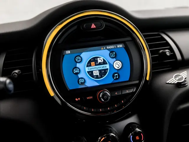 MINI Cooper Mini 1.5 2018 Benzine 24