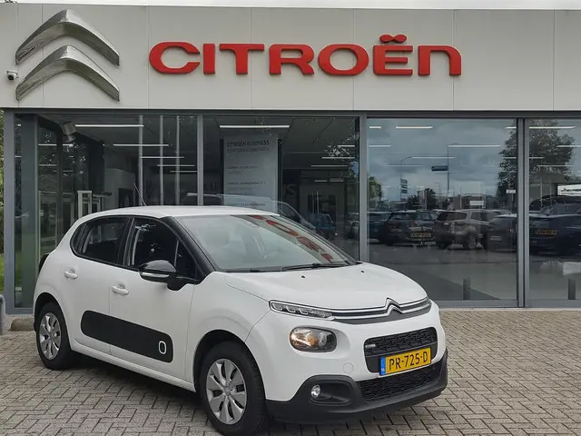 Citroën C3 1.2 PureTech Feel 105g 2017 Benzine 3