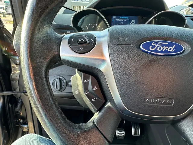 Ford Kuga 1.5 Titanium Plus 2014 Benzine 20