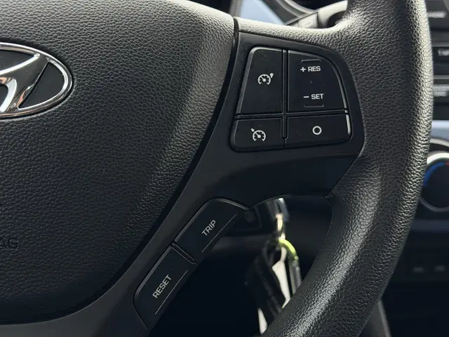 Hyundai i10 1.0i i-Motion Comfort Plus 2016 Benzine 16