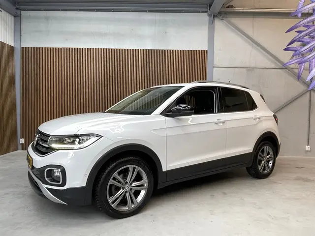 Volkswagen T-Cross 2