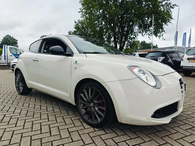 Alfa Romeo MiTo 1.4 T SBK Edition 2014 Benzine 6