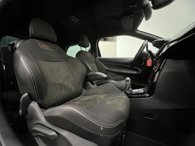 DS DS 3 1.2 PureTech Performance Line 2018 Benzine 25