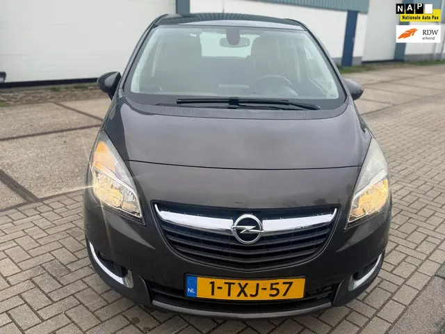 Opel Meriva 1.4 Turbo Design Edition 2014 Benzine