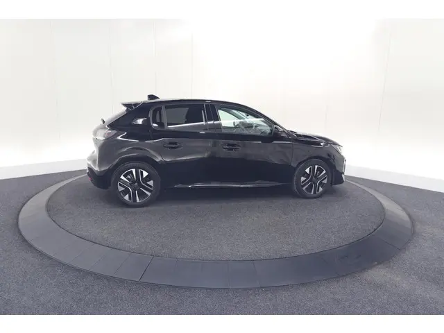 Peugeot 208 PureTech 100 Allure 2024 Benzine 8