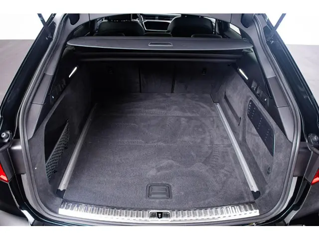 Audi A6 Avant 55 TFSI 2022 Benzine 29