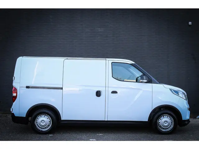 Maxus eDeliver3 SWB 53 kWh 2021 Elektrisch 2
