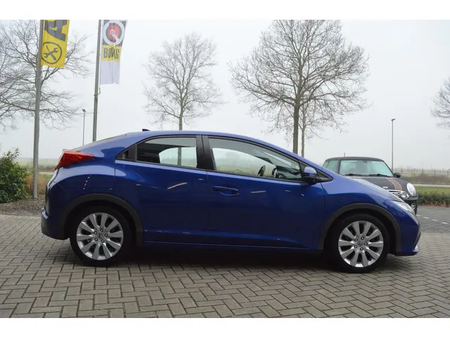 Honda Civic 1.8 Sport 2015 Benzine 5