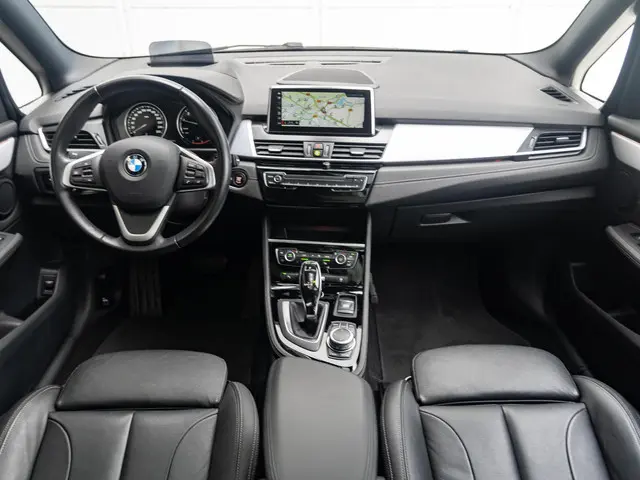 BMW 2 Serie Gran Tourer 218i 2022 Benzine 7