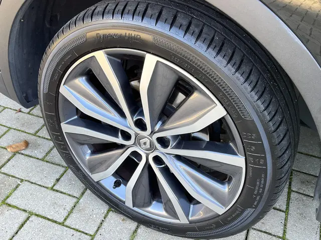 Renault Kadjar TCe 160 PK Bose 2019 Benzine 9