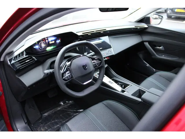 Peugeot e-308 Style EV 54 kWh 2025 Elektrisch 15