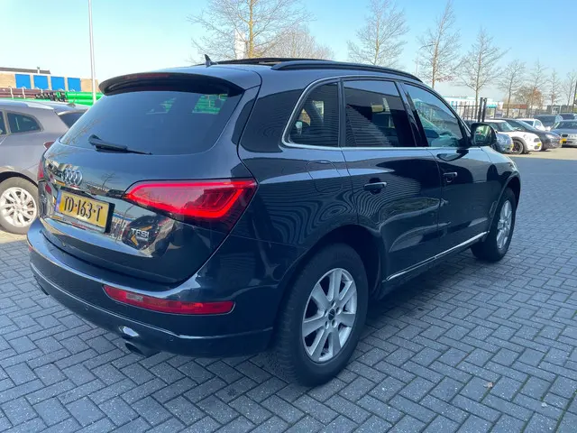 Audi Q5 2.0 TFSI quattro Pro Line 2013 Benzine 4