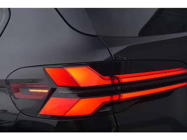 BMW X5 xDrive50e 2023 Hybride Benzine 7