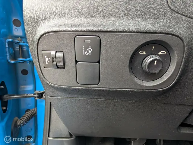Citroën C3 1.2 PureTech Feel 2017 Benzine 19