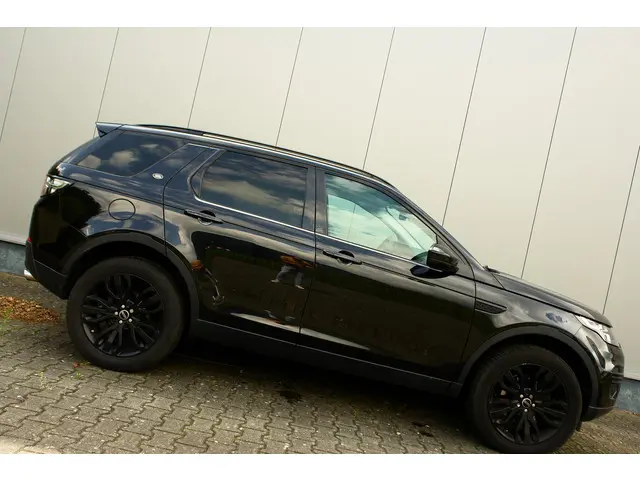 Land Rover Discovery Sport 2.2 TD4 HSE 7 zits 2015 Diesel 7