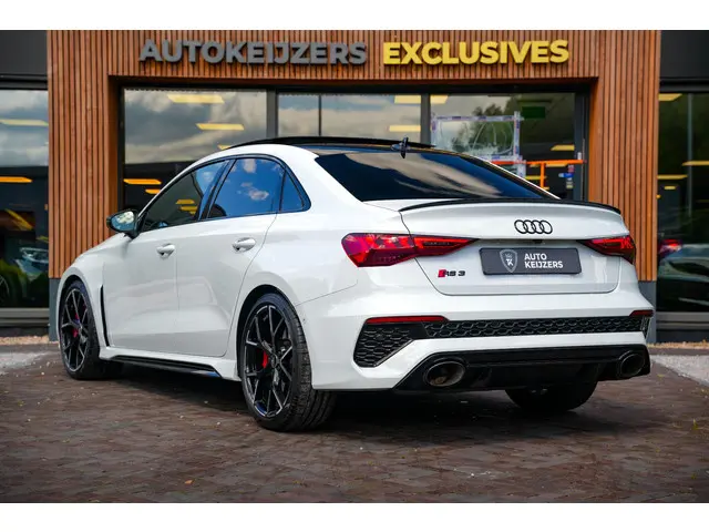 Audi RS3 A3 Limousine 2.5 TFSI quattro 2023 Benzine 7