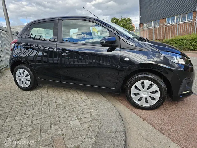 Peugeot 108 1.0 e-VTi Blue Lease Executive 2018 Benzine 5