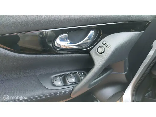 Nissan QASHQAI 1.3 MHEV Business Design 2021 Benzine 16