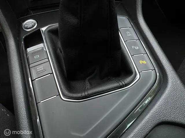 Volkswagen Tiguan 1.5 TSI Life 2021 Benzine 14