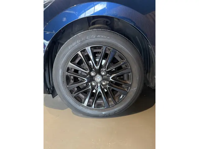 Mazda 2 1.5 Skyactiv-G Luxury 2022 Hybride Benzine 17