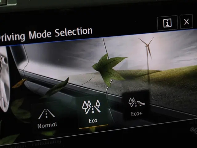 Volkswagen e-Golf E-DITION 100kW/136PK 2020 Elektrisch 10