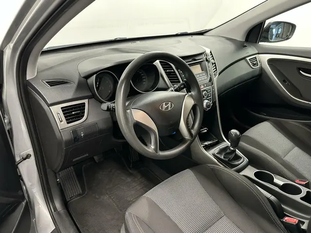 Hyundai i30 1.4 |Airco|Lichtmetaal| 2014 Benzine 13