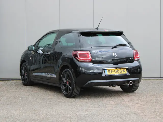 DS DS 3 1.2 PureTech Performance Line 2017 Benzine 2