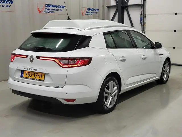 Renault Mégane 1.5dCi Grijs Kenteken Euro 6! 2019 Diesel 3