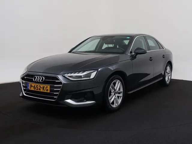 Audi A4 Limousine 40 TFSI Advanced Edition 2022 Benzine 2