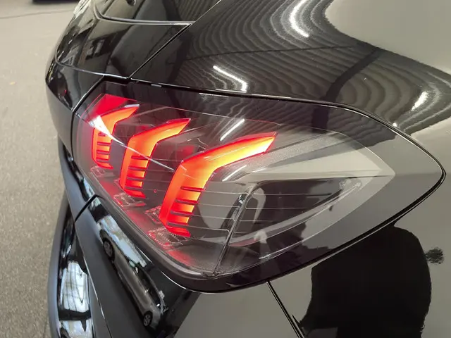 Peugeot e-208 EV Allure Pack 50 kWh 2021 Elektrisch 33