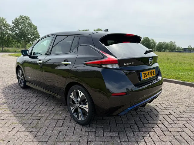 Nissan Leaf Tekna 40 kWh 2018 Elektrisch 4