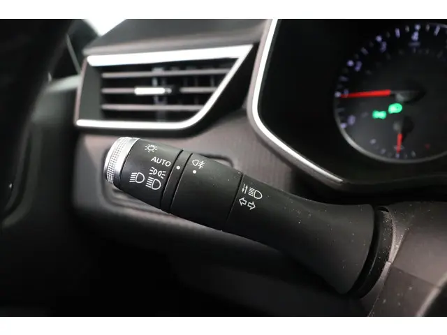 Renault Clio 1.0 TCe Zen 2020 Benzine 18