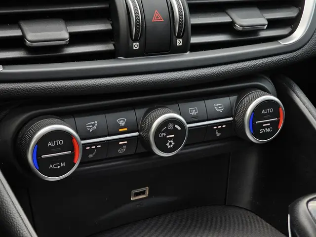 Alfa Romeo Giulia 2.0 T AWD Veloce 2017 Benzine 15