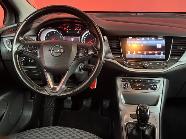 Opel Astra 1.4 Online Edition 2017 Benzine 4