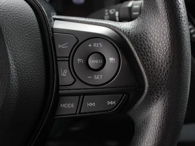 Toyota Corolla 1.8 Hybrid Comfort 2021 Hybride Benzine 17