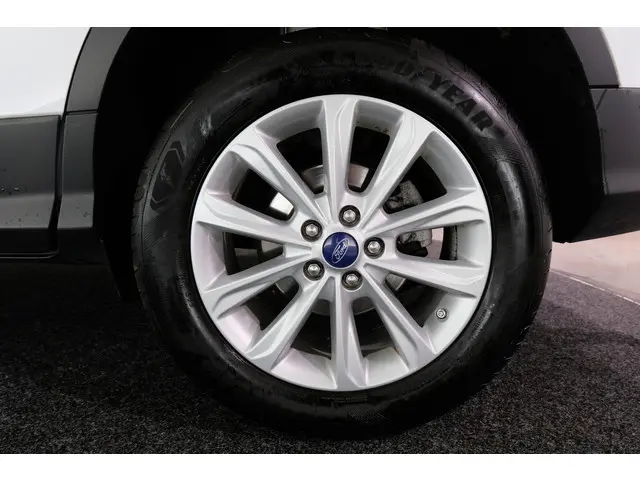 Ford Kuga 1.5 Titanium 2016 Benzine 30