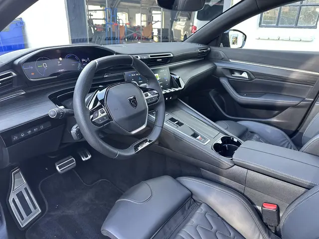 Peugeot 508 SW 1.6 HYbrid 225 PK GT 2024 Hybride Benzine 9