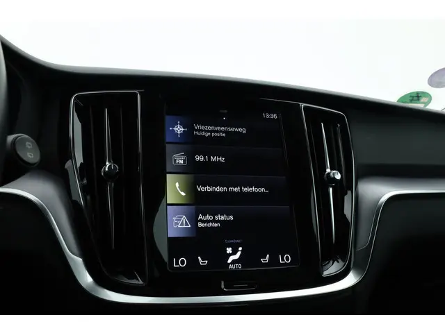 Volvo V60 2.0 T5 Momentum 2019 Benzine 13