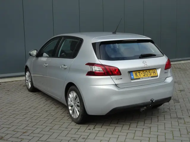 Peugeot 308 1.2 PureTech Blue Lease 2016 Benzine 6