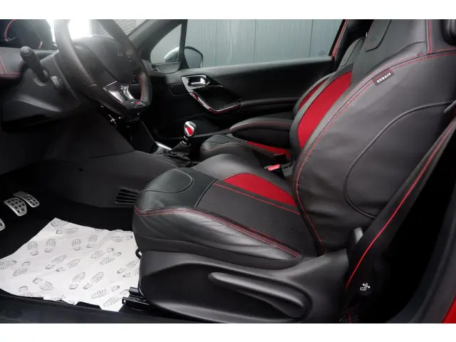 Peugeot 208 1.6 e-THP GTi 2017 Benzine 6