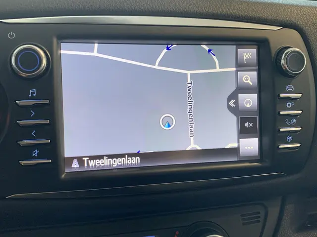 Toyota Yaris 1.5 Hybrid Executive 2019 Hybride Benzine 9